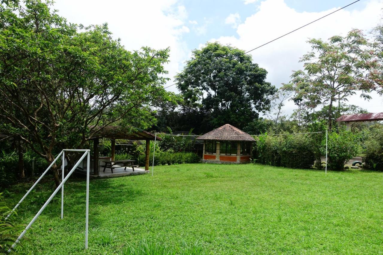 Cabanas Bambu Mindo Hotel Exterior photo